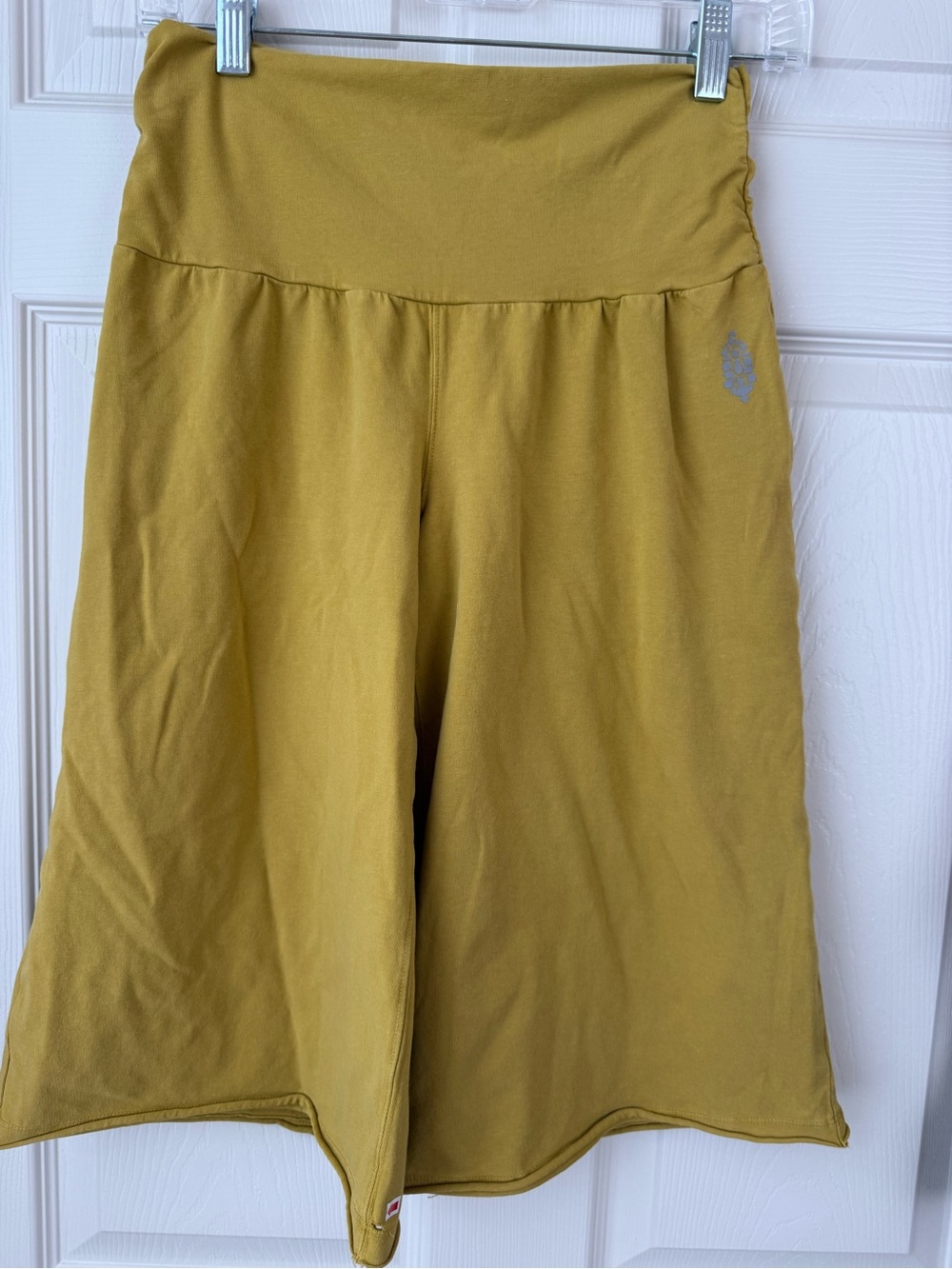 Free people Hot Shot Renewal Pants -small **sold out color**